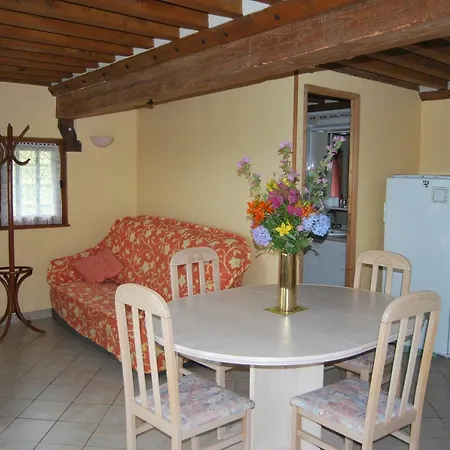 De Campagne Lessard-et-le-Chene